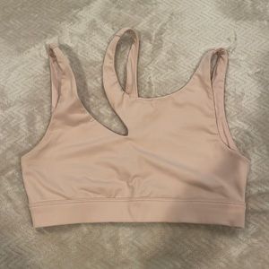 Alo Yoga Peak Bra in Blush Rose XS